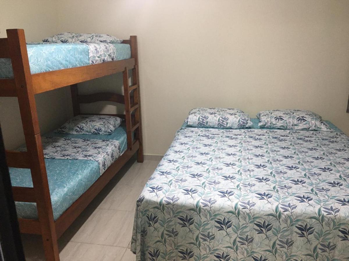 Recanto Bellamar Pousada E Hostel Гуаружа Экстерьер фото
