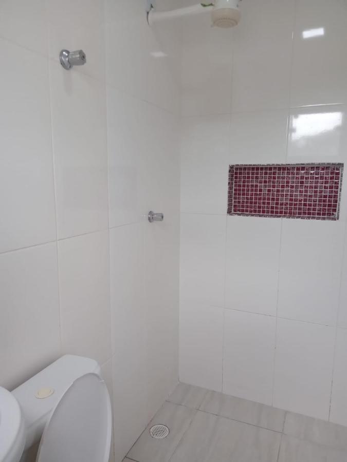 Recanto Bellamar Pousada E Hostel Гуаружа Экстерьер фото